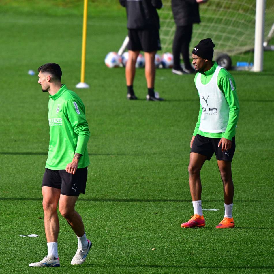 Fehlen in Summe 21 Monate: Können Kleindienst, Hack und Ngoumou bis Mai noch mal ernsthaft angreifen?