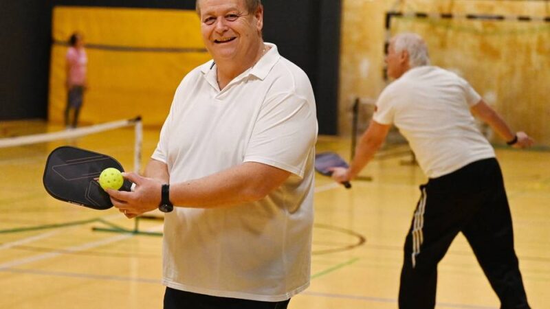 Neue Sportart in Radevormwald: Pickleball spielen wie Steffi Graf und André Agassi