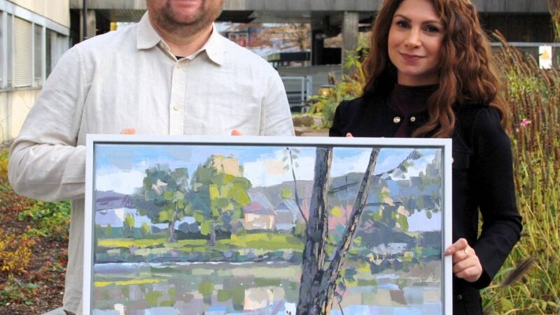 Helios-Klinik in Wipperfürth: Regionale Kunst im Krankenhaus ausstellen