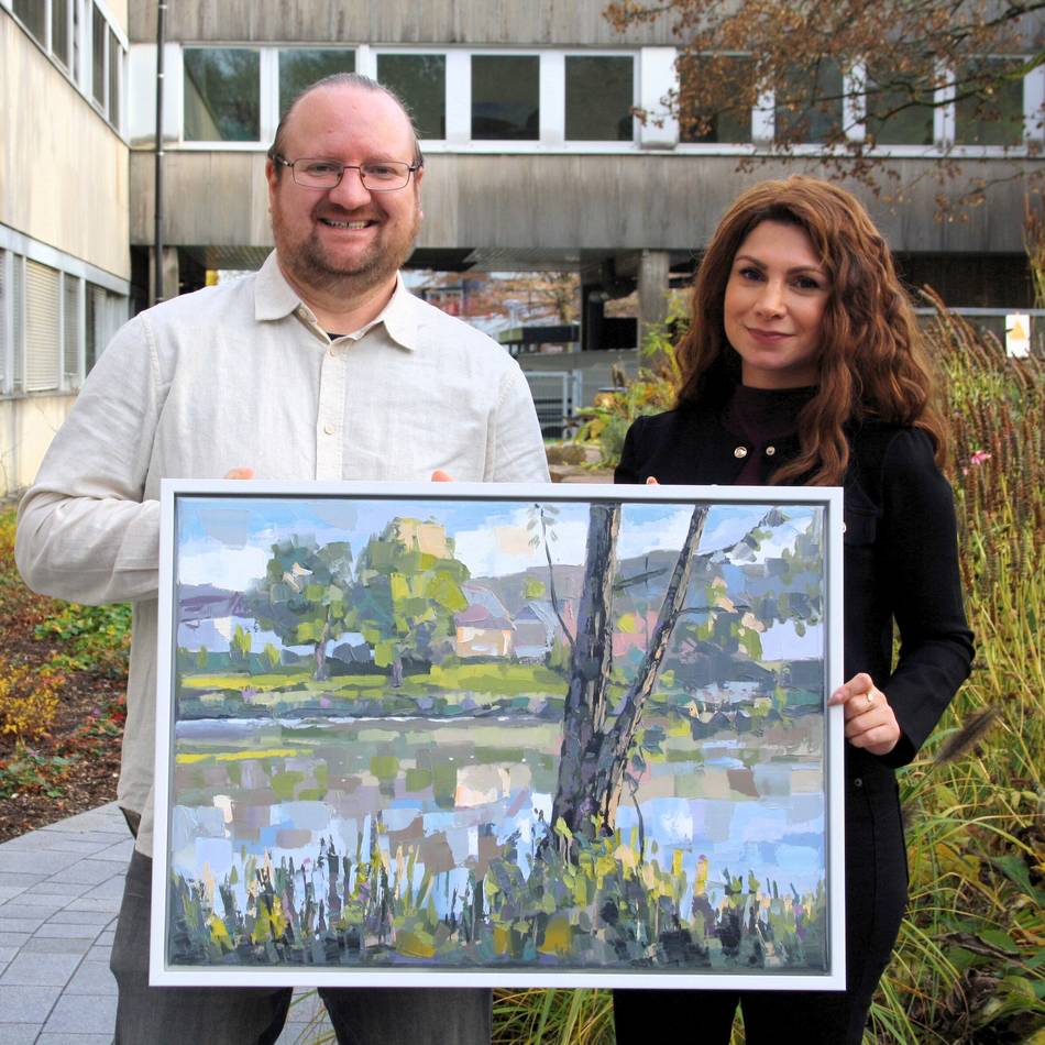 Helios-Klinik in Wipperfürth: Regionale Kunst im Krankenhaus ausstellen