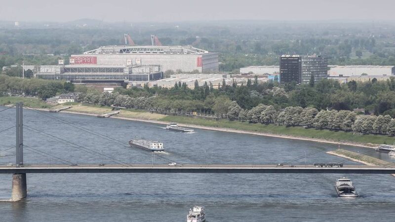 Folgen der Brückensperrung für Meerbusch: Busse SB 51 und SB 52 ändern Linienweg