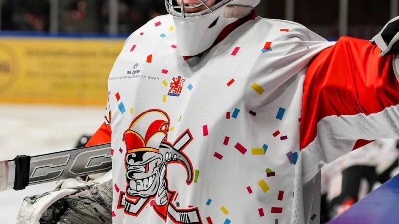 Endspurt in der Hauptrunde: Das machen die Ice Aliens mit den Karnevalsshirts