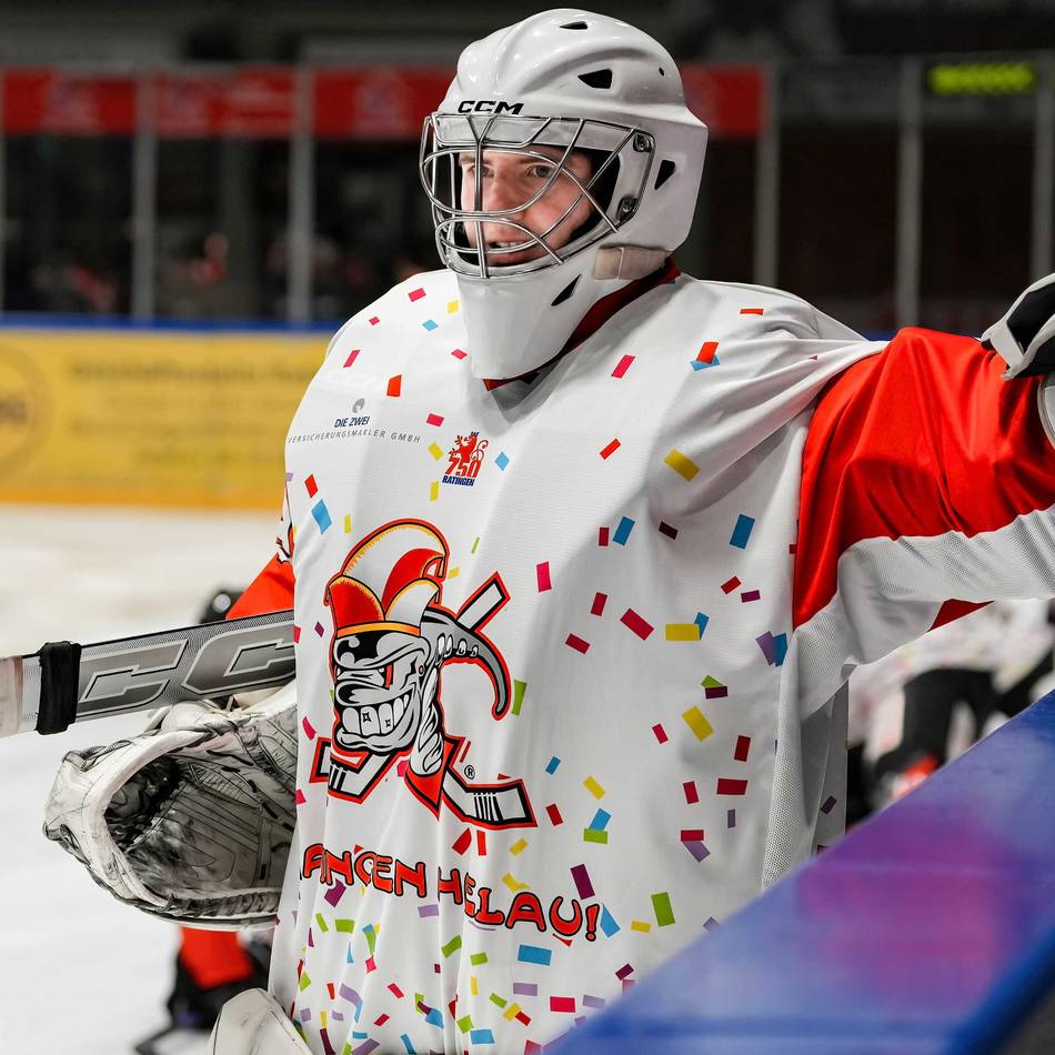 Endspurt in der Hauptrunde: Das machen die Ice Aliens mit den Karnevalsshirts