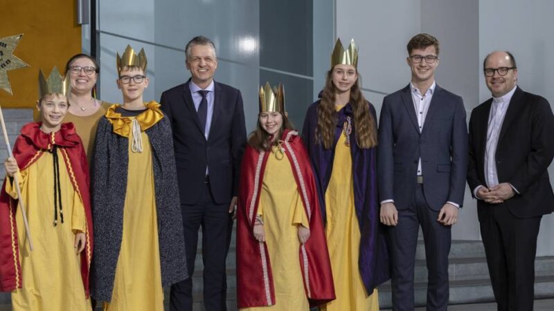 Besuch in Berlin: Mettmanner Sternsinger im Kanzleramt