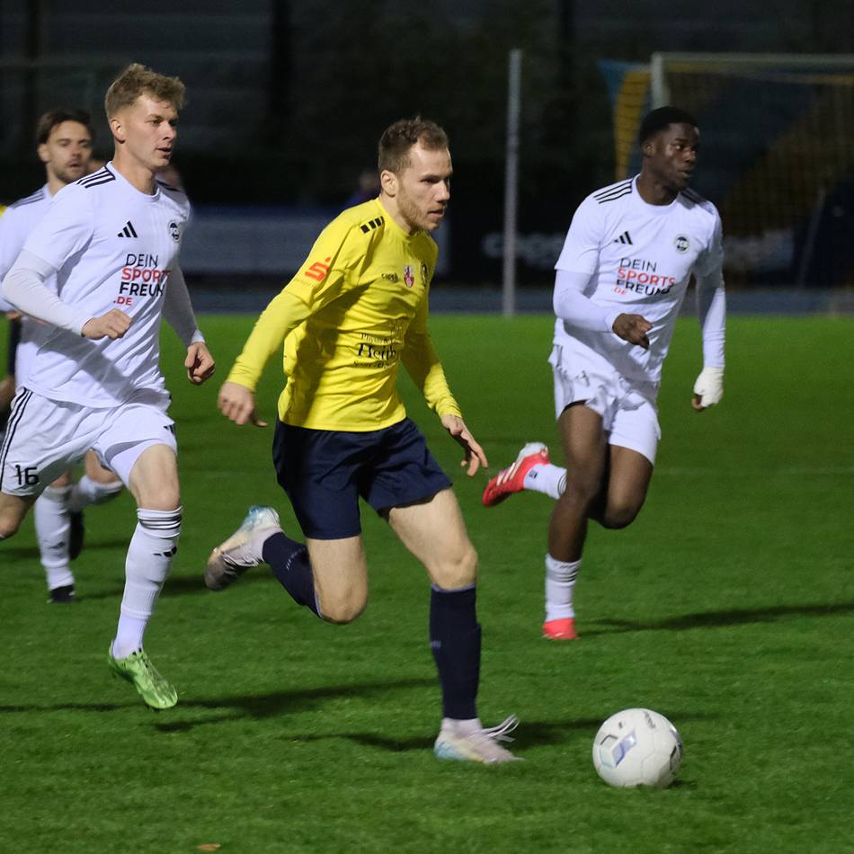 Testspiel bei der U23 des BVB: Apfeld findet: „Es war cool, in Dortmund zu spielen“