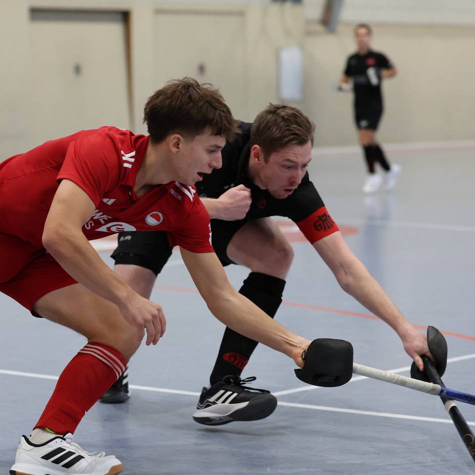 Sieg und Remis gegen Kölner Teams: Gladbacher HTC bewahrt Minimalchance aufs Viertelfinale um die Meisterschaft