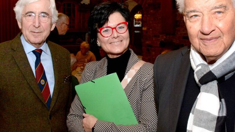 Ehemaliger AOK-Vorstandsvorsitzender zu Gast in Kaarst: „Zu viele Leistungen, die der Körper gar nicht verlangt“