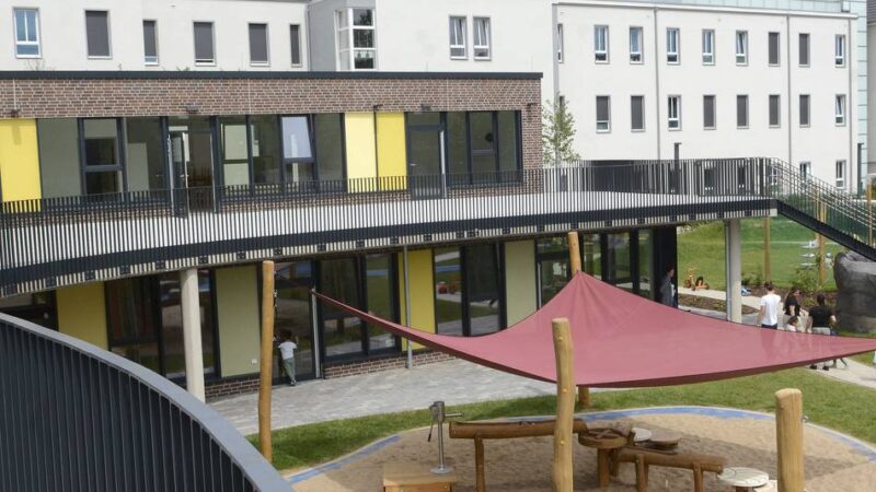 Betreuung in Neuss im Umbruch: CDU fordert Strategiedebatte zur Kinderbetreuung