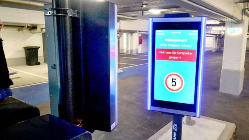 Parken in Neuss: Komplexe Regeln – so funktioniert die neue Rathaus-Tiefgarage