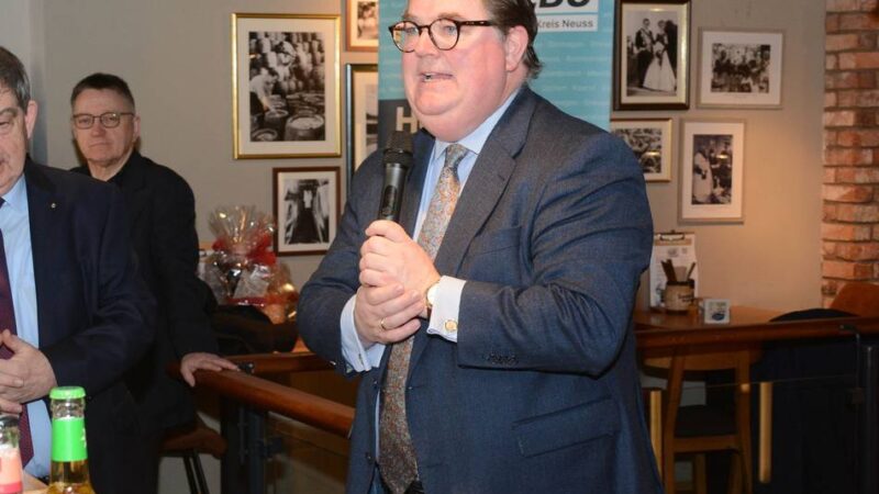 Dreifacher Festakt der CDU im Neusser Vogthaus: Eine Zeitreise auf Partei-Ebene