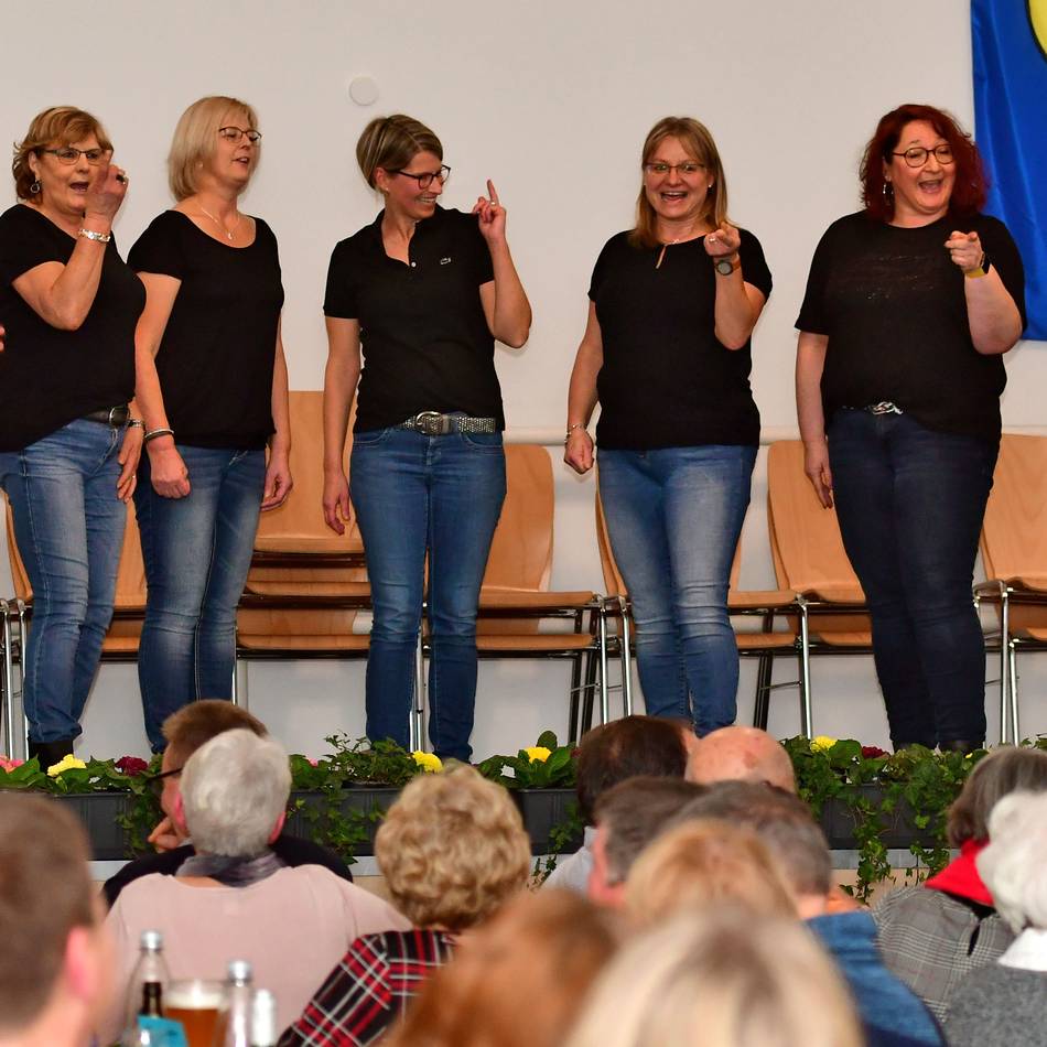 Mit Proklamation des Festkettenträgers: Pont feiert wieder seinen Dorfabend