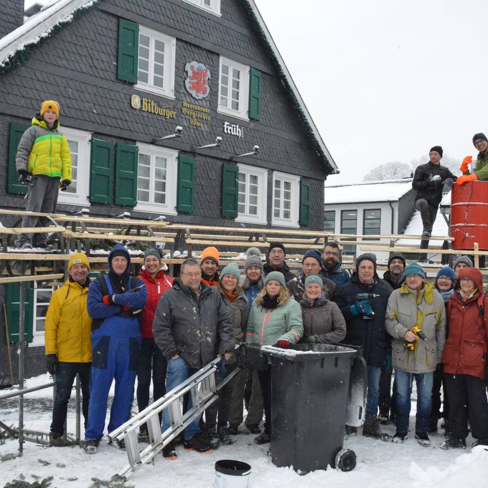Der größte seiner Art im Bergischen: Abschied vom Wermelskirchener XXL-Adventskranz