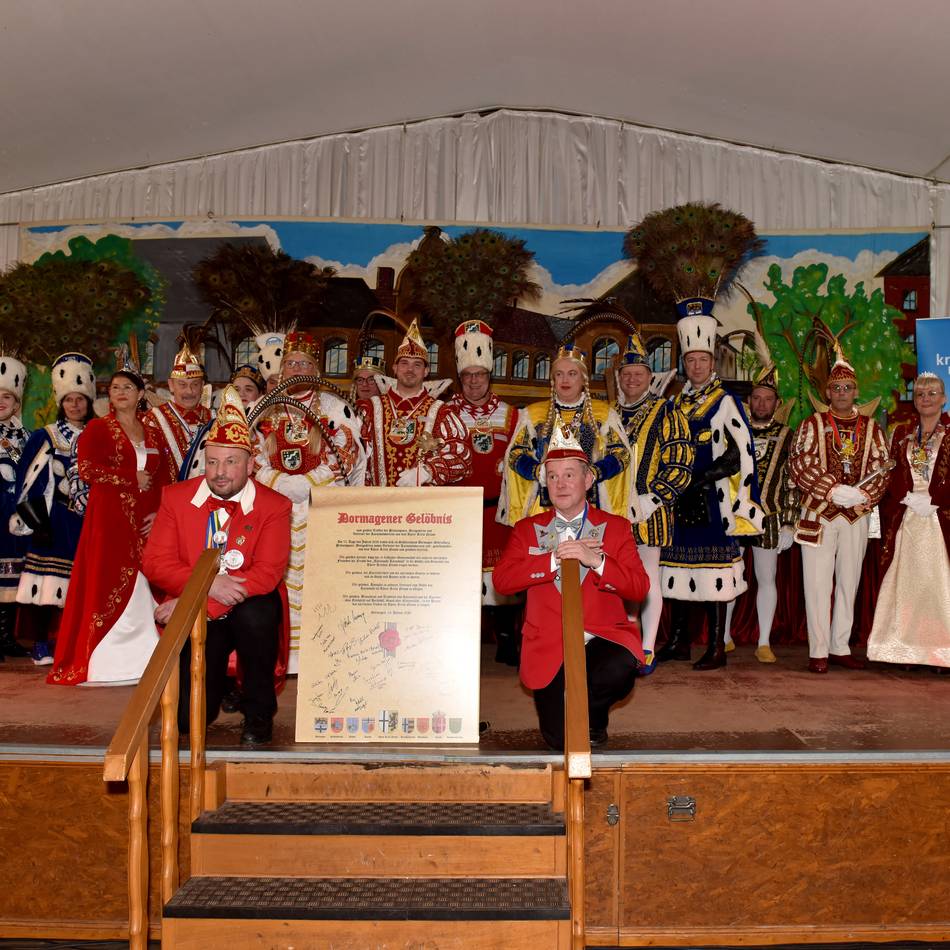 Jecke Tradition, große Gefühle: Kinderprinzentreffen und Karnevalsempfang vereinen Tollitäten