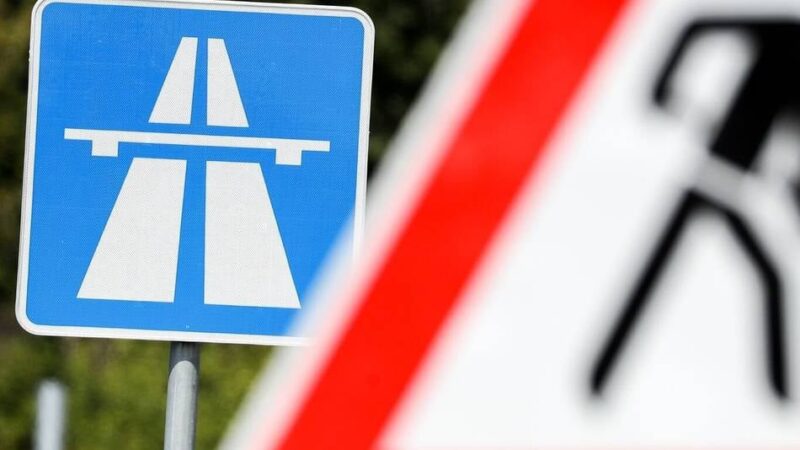 Einschränkungen auf der A46: Nachts wird die Fahrbahn repariert
