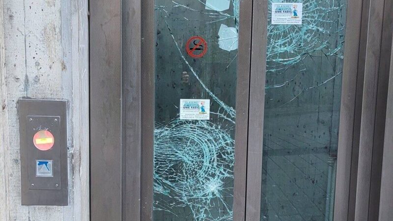 Probleme am Haltepunkt Mettmann Zentrum: Vandalen und Eiseskälte setzten den Regiobahn-Aufzügen zu