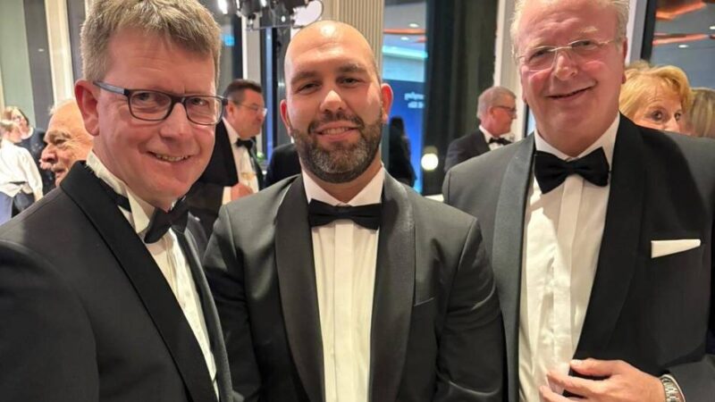 Neujahrsempfang der IHK: Hückeswagener Treffen in der Kölner Flora