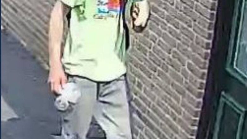 Dreister Fall in Kevelaer: Postsendung direkt vor der Haustür gestohlen – er kennt diesen Mann?