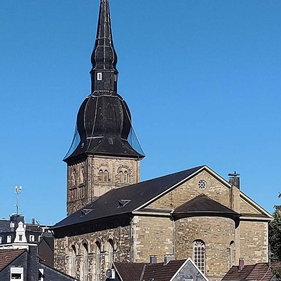 Gemeindliches Leben in Wermelskirchen: Kirchengemeinde setzt strengen Sparkurs fort