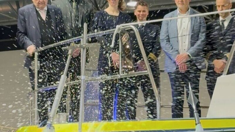 Auch in Leverkusen im Einsatz: Wasserschutzpolizei auf dem Rhein – neue schwimmende Wache sticht in Dienst