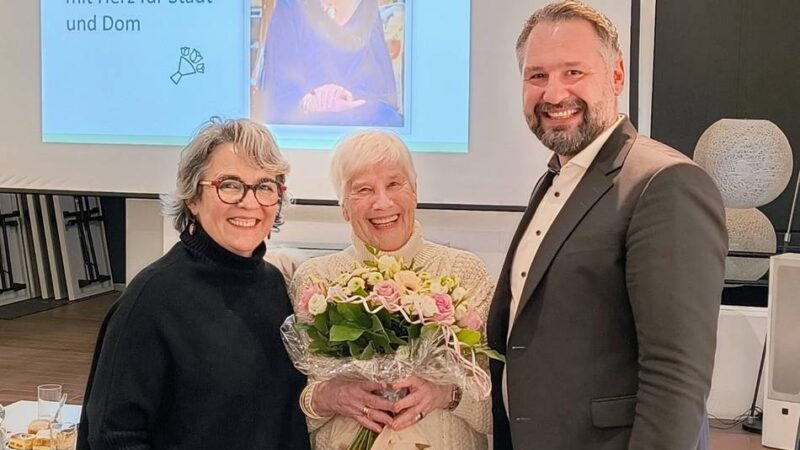 Ehrung durch die TIX: Gerda Hußmann führt Touristen seit 50 Jahren durch Xanten