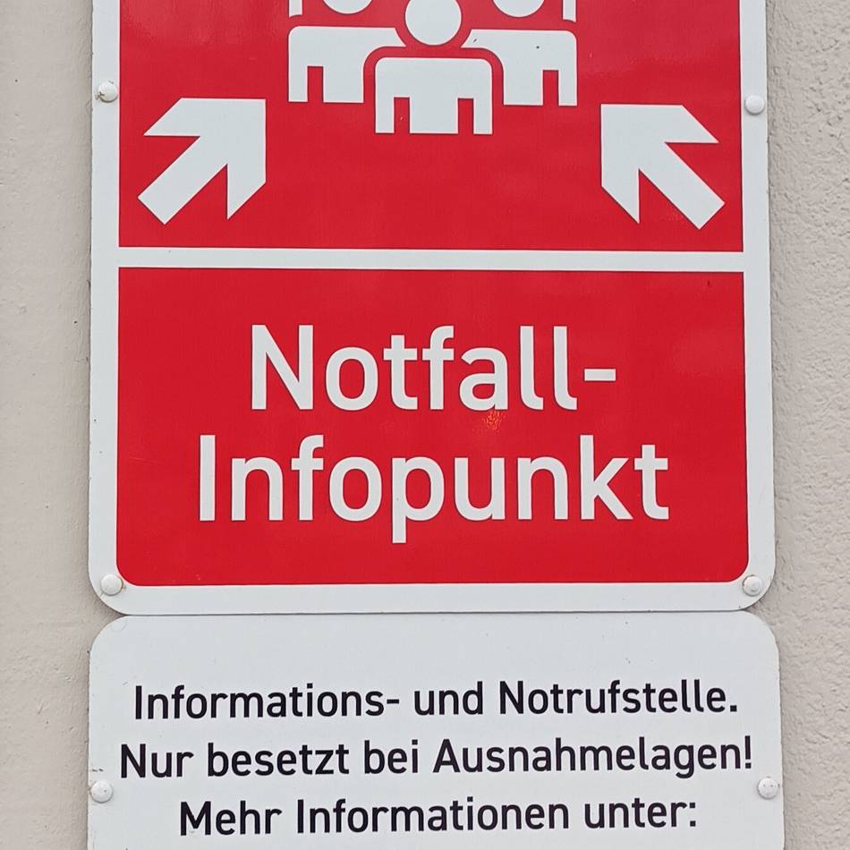 Krisensituationen im Oberbergischen Kreis: Notfall-Infopunkte helfen den Bürgern