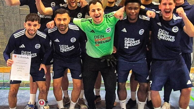 Wettkampf in Meerbusch: FC Büderich holt den Stadtmeistertitel im Hallenfußball
