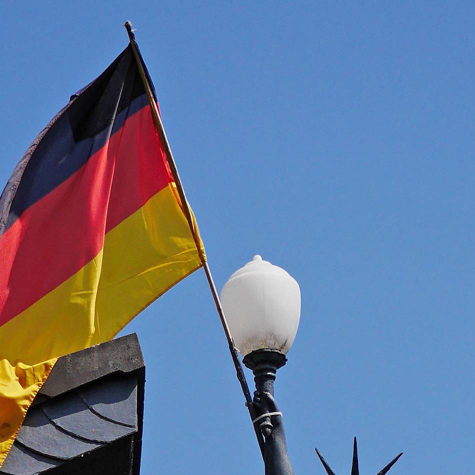 Diskussion nach AfD-Antrag: Hilden mehr mit Schwarz-Rot-Gold beflaggen?