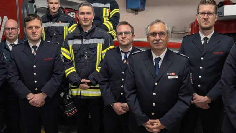 Übergang in Einsatzabteilung: Jugendfeuerwehr in Bedburg-Hau erntet wieder die Früchte ihrer Arbeit