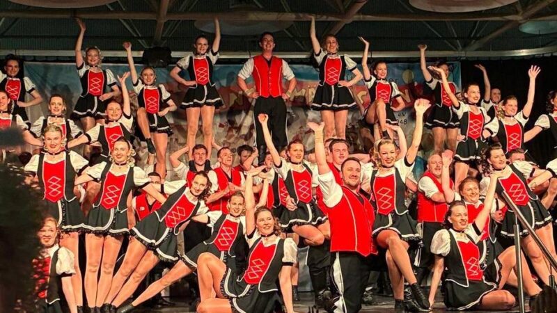 Karneval in Meerbusch: Ausgelassene Stimmung bei den Heinzelmännchen