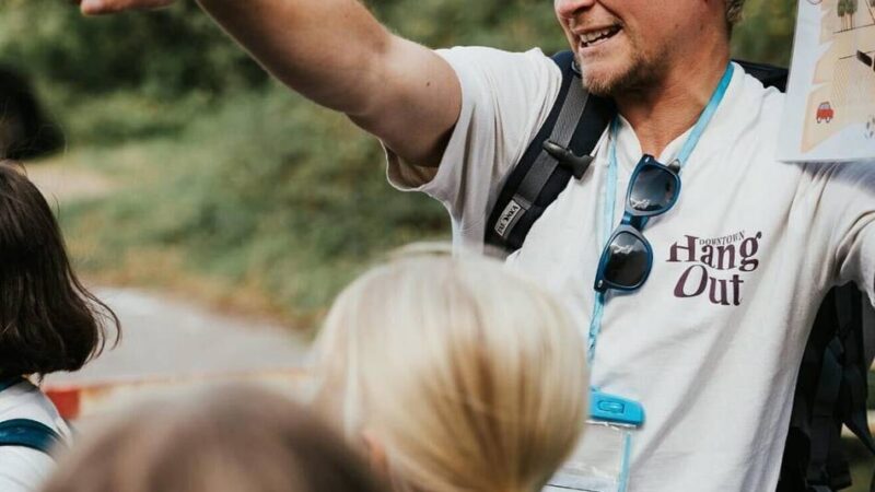 Team vom „Zauberwald“ in Grevenbroich: Kriminalpolizist veranstaltet besondere Geburtstage – Hier werden Kinder zu Detektiven