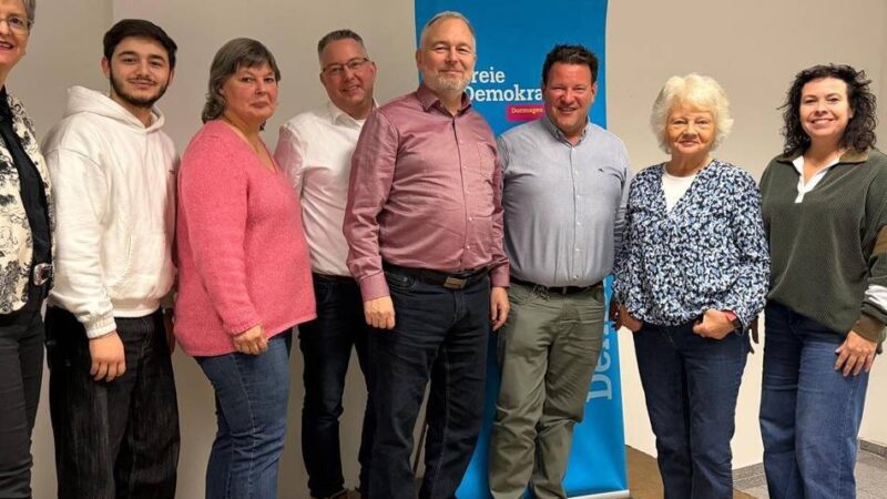 Politik in Dormagen: Dirk Rosellen ist wieder FDP-Chef