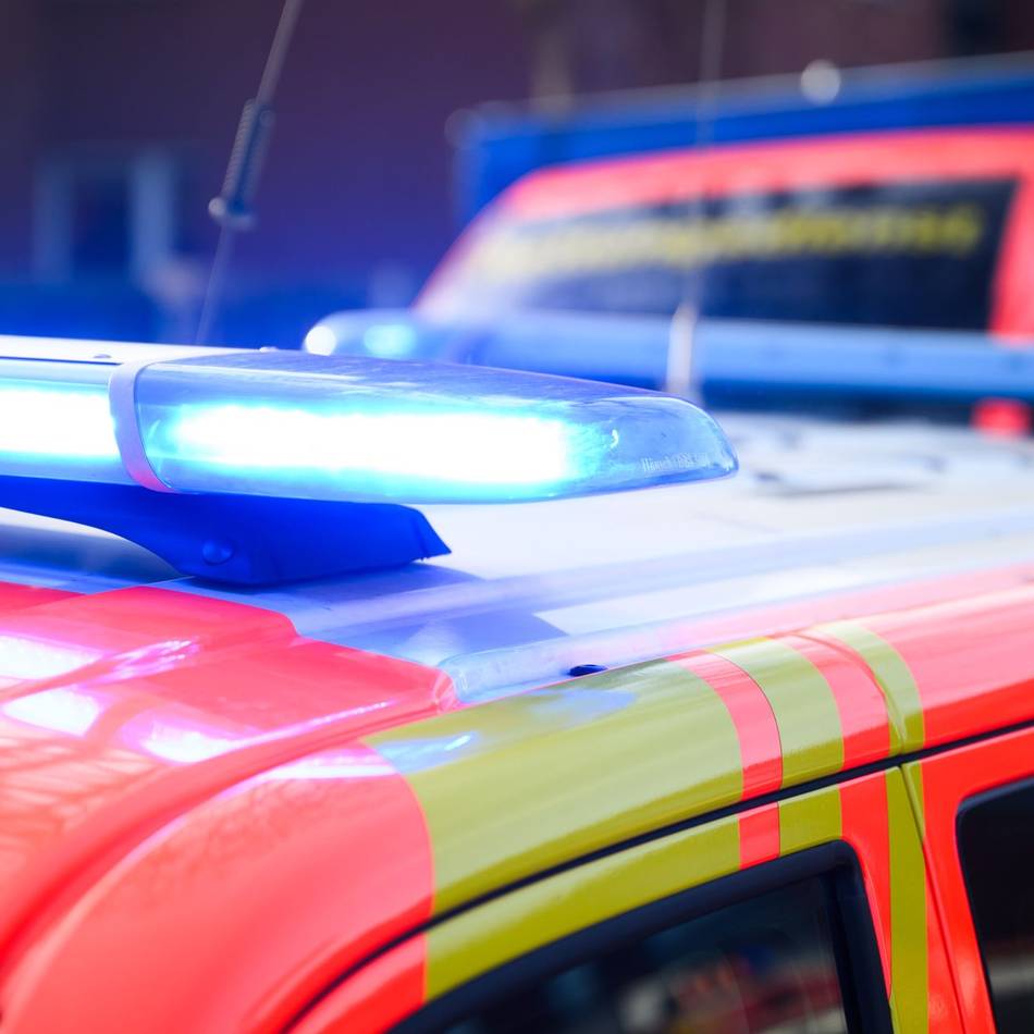 Unfall in Schwalmtal: 21-jähriger Motorradfahrer kommt von Straße ab – schwer verletzt