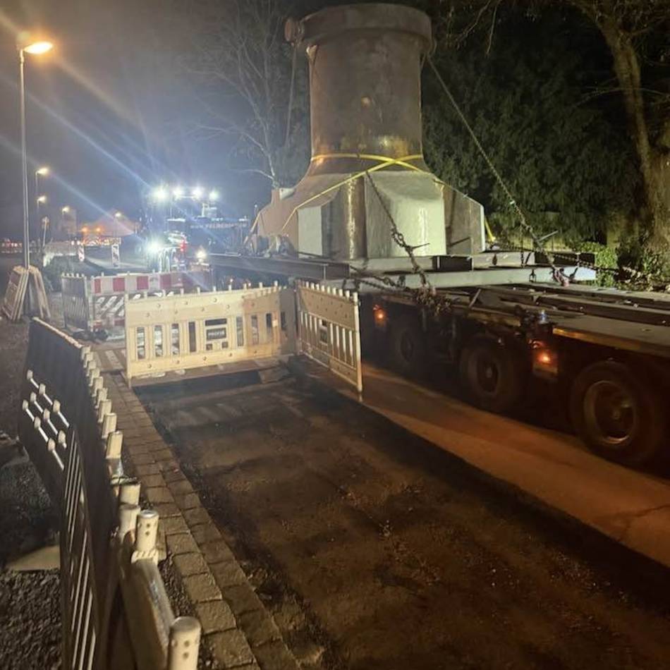 Verkehrschaos in Krefeld-Traar: Wenn nachts die Schwertransportfirma klingelt