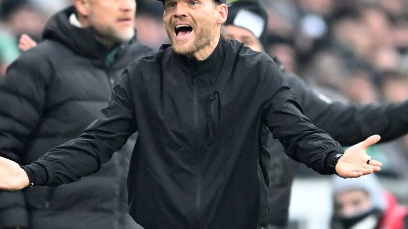 „Kein Leckerbissen“: Gladbach ärgert sich mehrfach und macht neue Erfahrung unter Polanski