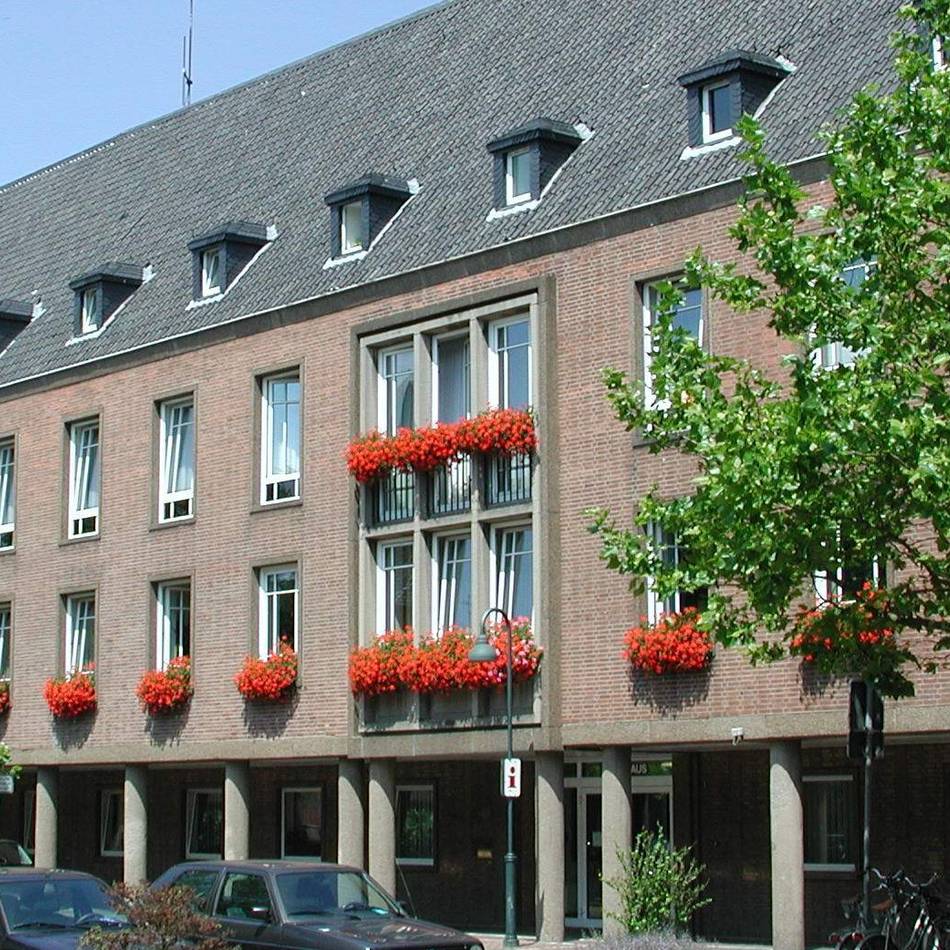 Finanzmisere in Rees: Stadt Rees setzt den Rotstift an