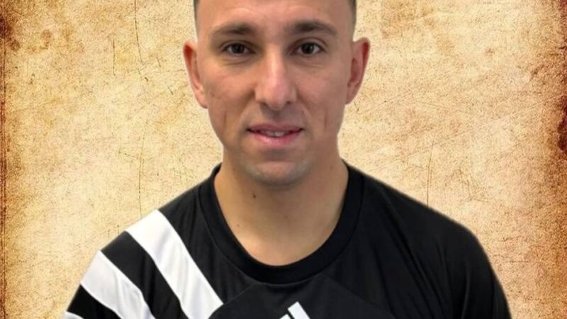 Der Ball rollt wieder: Langenfelder Derby zum Rückrunden-Auftakt