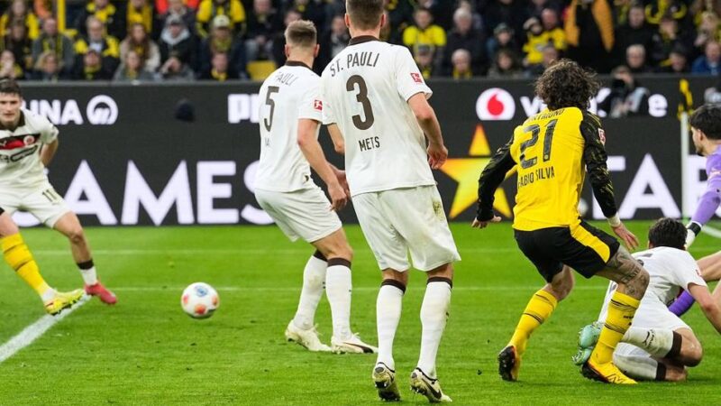 Ereignisreiche Bundesliga-Konferenz: BVB schlägt St. Pauli in der Nachspielzeit – Köln gewinnt nach Rückstand