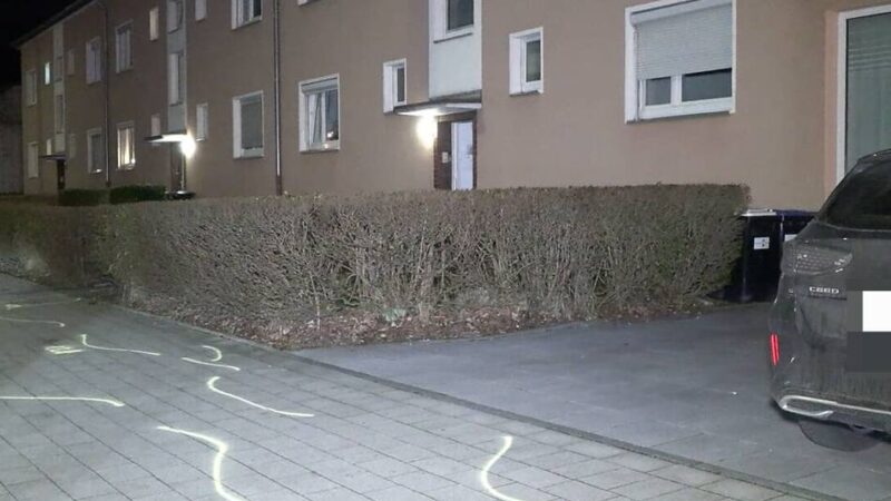 Verdächtiger gefasst: 18-Jährige im Duisburger Süden mit Messer attackiert