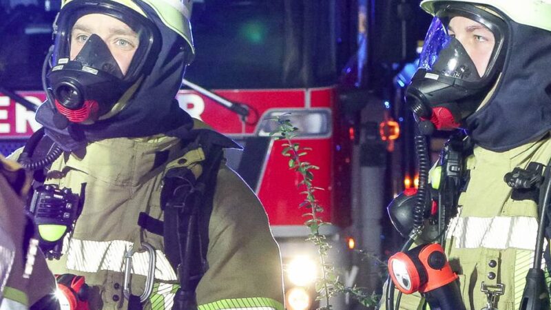 Einsatz in Düsseldorf-Flingern: Feuer im Keller eines Wohnhauses