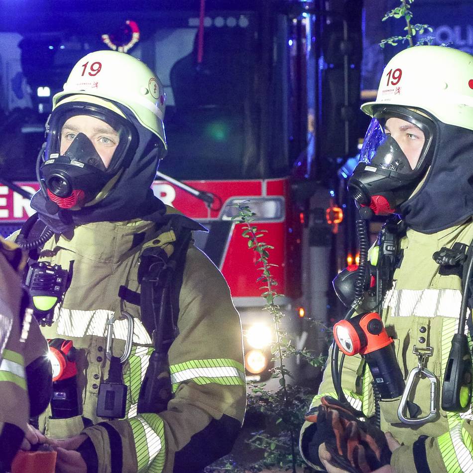 Einsatz in Düsseldorf-Flingern: Feuer im Keller eines Wohnhauses