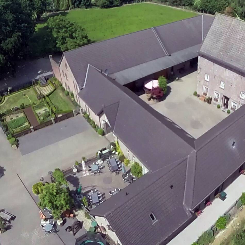 Höfe und Güter in Nettetal: Vom Rittersitz zum Café – Haus Milbeck