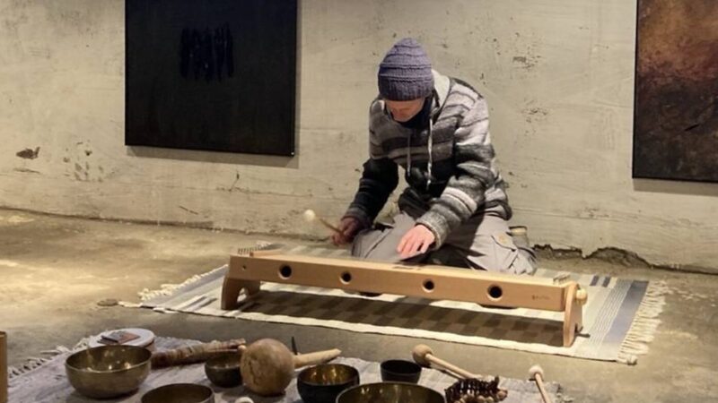 Musik von David Wouters: Meditative Klangkonzerte im Klostergarten Kevelaer