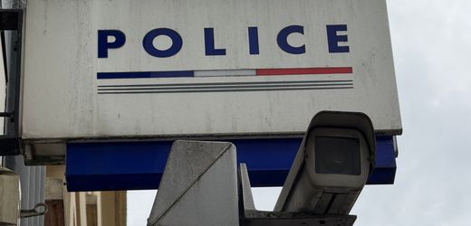 Frankreich: Ex-Beamter soll bei rund 250 Bewerberinnen sexuell übergriffig geworden sein