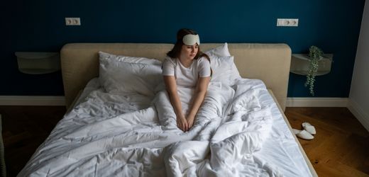 Warum wir in der ersten Nacht an einem neuen Ort schlechter schlafen