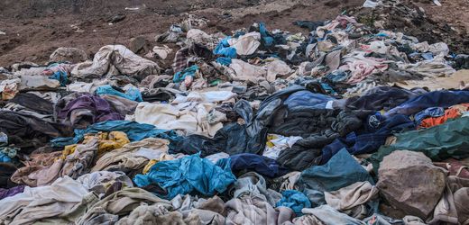 Fast Fashion: EU verbietet Firmen, unverkaufte Kleidung zu vernichten