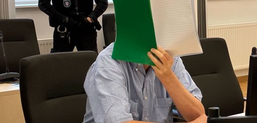 Erfurt: Schülerinnen missbraucht – mehr als vier Jahre Haft für Lehrer