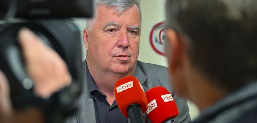 Strausberg: Bürgermeisterkandidat hatte Zugriff auf Wahlpostfach – Abstimmung annulliert