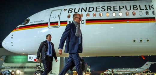 Regierungsflieger häufiger ohne Regierungsvertreter unterwegs als mit ihnen