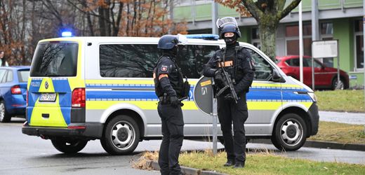 Salzgitter: Schule geräumt – Polizei nimmt Minderjährigen in Gewahrsam