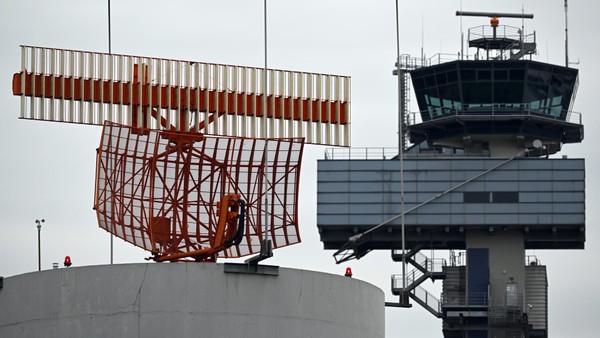 Drei Flugzeuge der US Air Force über Ratingen: Das ist der Grund
